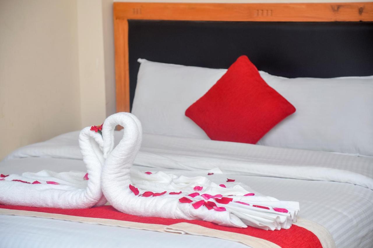 Hotel Greenland Safari 索拉哈 外观 照片